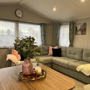 Lovely 3 Bedroom In Seton Wi-fi Xbox Edinburgh